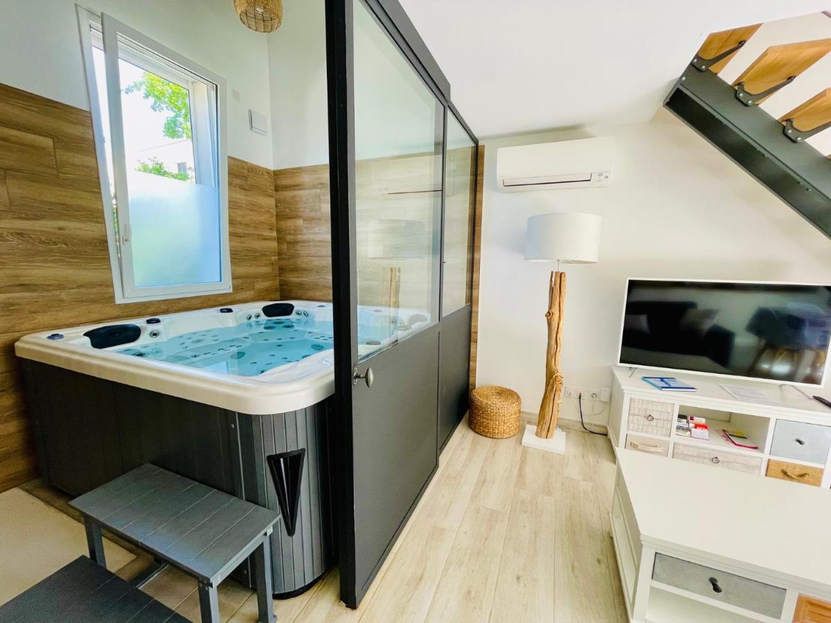 Villa Les Jardins Du Castelas - Piscines, Jardins Et Spas Privatifs