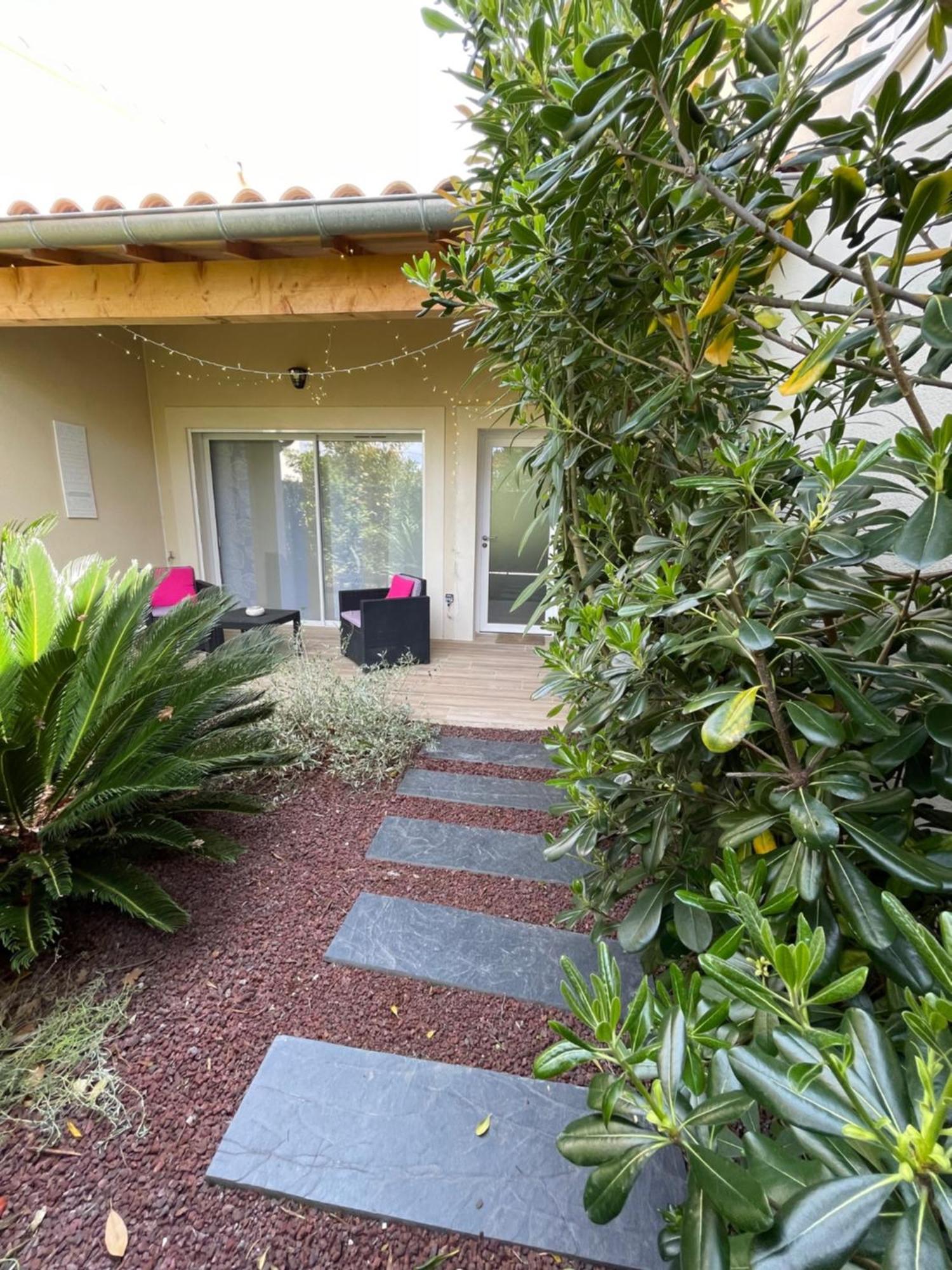 Villa Les Jardins Du Castelas - Piscines, Jardins Et Spas Privatifs