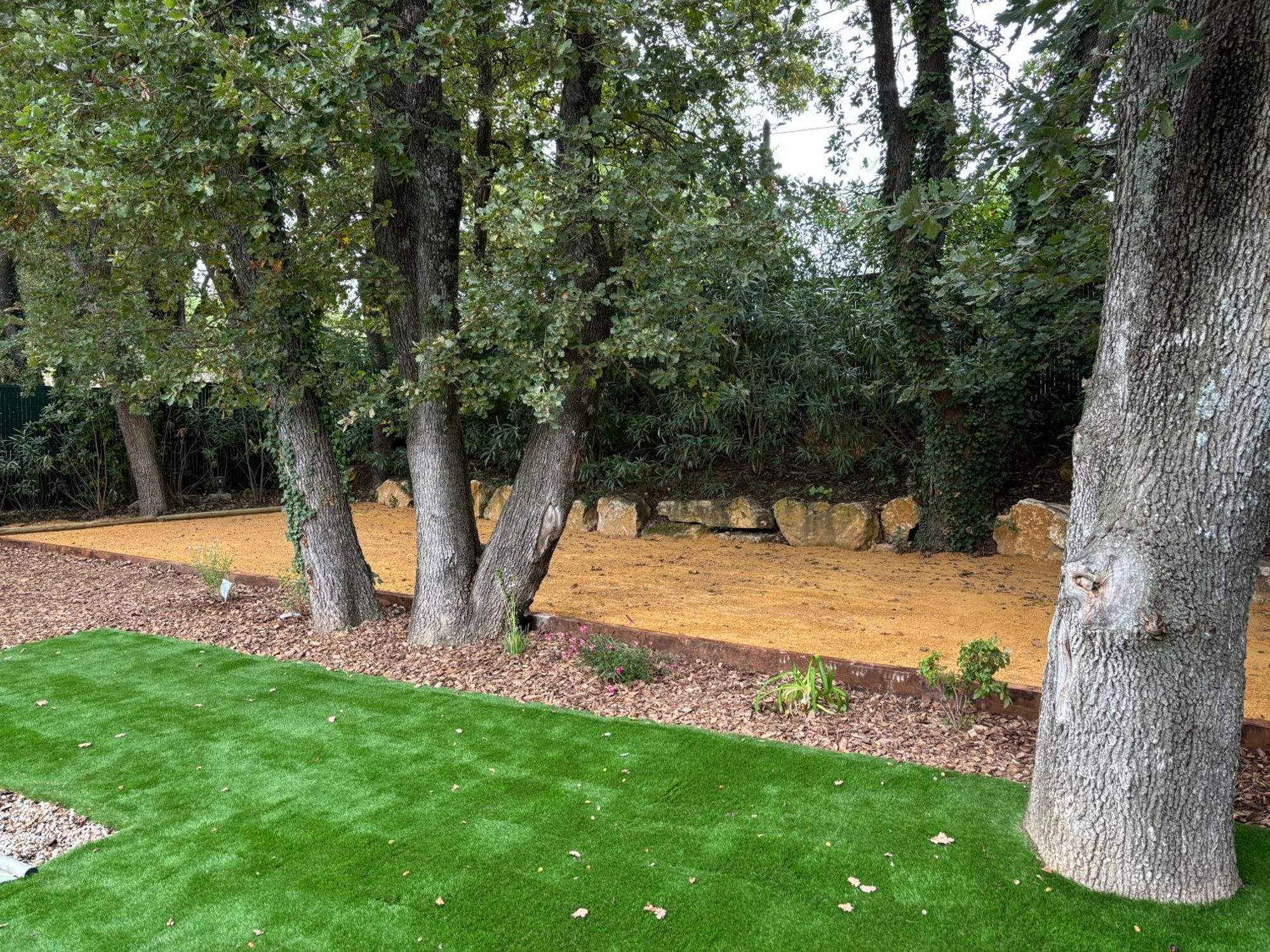 Les Jardins Du Castelas - Piscines, Jardins Et Spas Privatifs * Uchaux