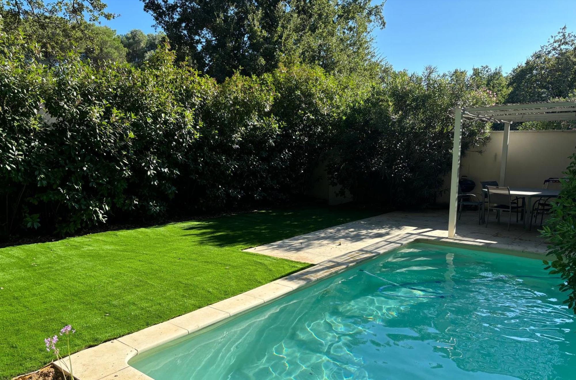 Villa Les Jardins Du Castelas - Piscines, Jardins Et Spas Privatifs